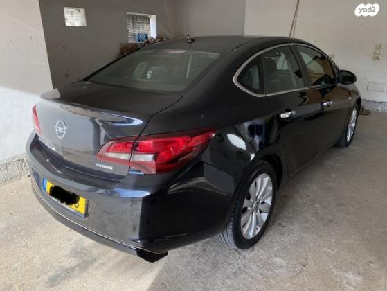 אופל אסטרה Berlina Enjoy סדאן אוט' 1.4 (140 כ"ס) בנזין 2012 למכירה בסח'נין