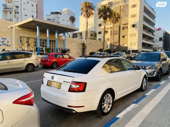 סקודה אוקטביה Style אוט' דיזל 2.0 (150 כ"ס) דיזל 2018 למכירה בירושלים