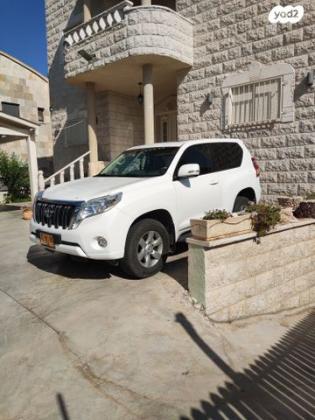 טויוטה לנד קרוזר קצר 4X4 Luxury אוט' דיזל 2.8 (177 כ"ס) דיזל 2017 למכירה בזרזיר