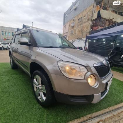 סקודה ייטי / Yeti Experience אוט' 1.2 (105 כ''ס) בנזין 2012 למכירה בתל אביב יפו