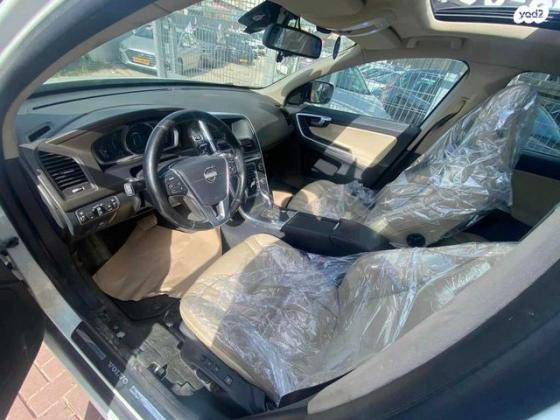 וולוו XC60 4X4 D5 Active סטיישן אוט' דיזל 2.4 (215 כ''ס) דיזל 2014 למכירה בגדרה