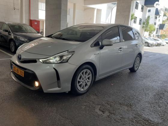 טויוטה פריוס פלוס הייבריד Active אוט' 1.8 (99 כ''ס) בנזין 2020 למכירה בחיפה