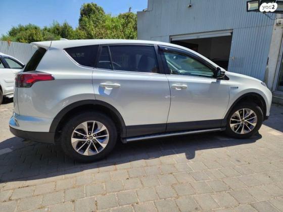 טויוטה RAV4 הייבריד Premium הייבריד אוט' 2.5 (155 כ''ס) בנזין 2016 למכירה באור יהודה