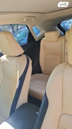 לקסוס NX NX300H Luxury הייבריד אוט' 2.5 (155 כ''ס) בנזין 2016 למכירה בכפר סבא