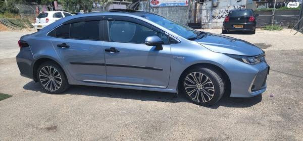 טויוטה קורולה הייבריד Limited סדאן אוט' 1.8 (98 כ''ס) בנזין 2022 למכירה בנשר