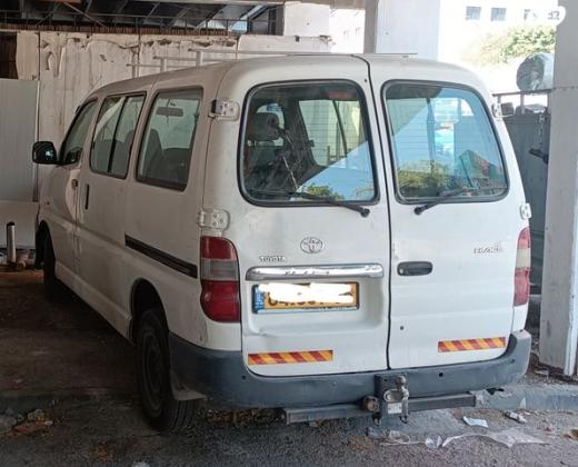 טויוטה הייאס קצר STD ידני דיזל 2.5 (117 כ"ס) דיזל 2009 למכירה בירושלים