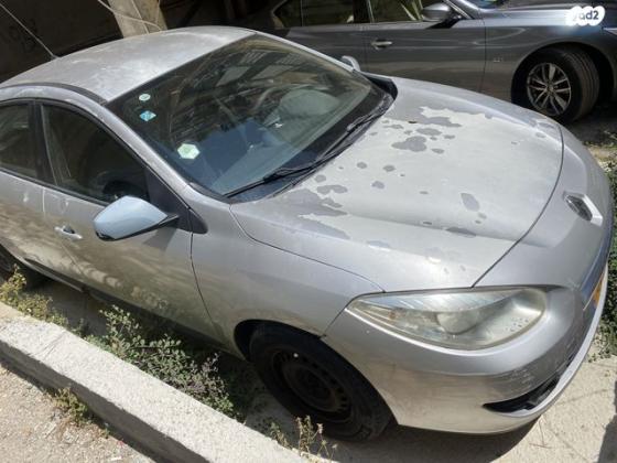 רנו פלואנס AU אוט' 1.6 (110 כ''ס) בנזין 2010 למכירה בבת ים