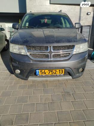 דודג' ג'רני SE אוט' 7 מק' 2.4 (168 כ"ס) בנזין 2012 למכירה בבני דקלים