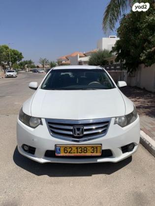הונדה אקורד Luxury אוט' 2.0 (156 כ''ס) בנזין 2015 למכירה בבית שאן