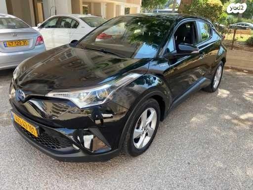 טויוטה C-HR City הייבריד אוט' 1.8 (98 כ"ס) בנזין 2018 למכירה בחולון