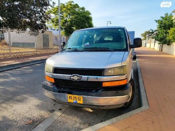 שברולט סוואנה קצר Travel אוט' דיזל 8 מק' 4 טון 6.6 (260 כ''ס) דיזל 2007 למכירה בחדרה