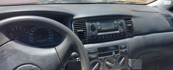 טויוטה קורולה Sun אוט' 1.6 (110 כ''ס) בנזין 2004 למכירה בחולון