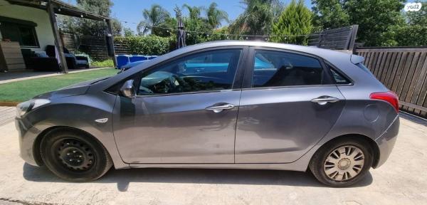 יונדאי i30 Inspire אוט' 1.6 (135 כ"ס) בנזין 2013 למכירה באלישמע