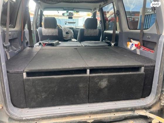 טויוטה לנד קרוזר פרדו ארוך 4X4 STD אוט' דיזל 8 מק' 3.0 (163 כ''ס) דיזל 2001 למכירה בבסמת טבעון