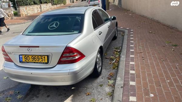 מרצדס C-Class C200 Classic אוט' 2.0 (163 כ''ס) בנזין 2003 למכירה בעכו