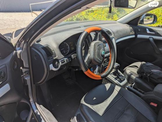 סקודה אוקטביה Ambiente אוט' 1.4 (122 כ''ס) בנזין 2011 למכירה בחולון