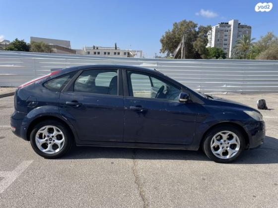 פורד פוקוס Trend-X הצ'בק אוט' 1.6 (100 כ"ס) בנזין 2008 למכירה בתל אביב יפו