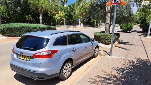 פורד פוקוס Trend סטיישן אוט' 2.0 (170 כ''ס) בנזין 2012 למכירה בפרדס חנה כרכור