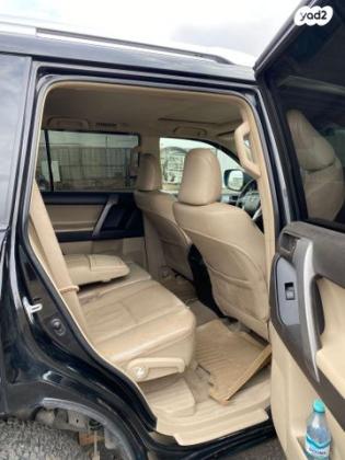 טויוטה לנד קרוזר ארוך 4X4 Luxury 60th אוט' דיזל 7 מק' 3.0 (190 כ''ס) דיזל 2012 למכירה בדבוריה