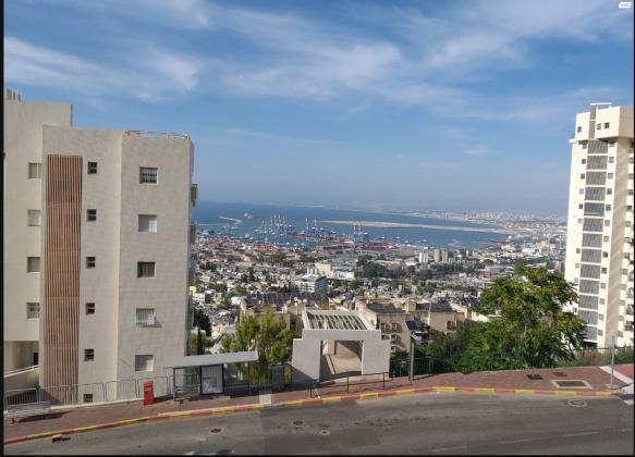 ליאון בלום 27 (רמת הדר)