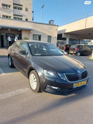 סקודה אוקטביה Ambition אוט' 1.0 (115 כ"ס) בנזין 2019 למכירה ב