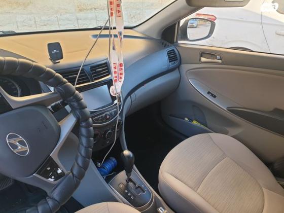 יונדאי i25 Inspire אוט' 1.6 (124 כ"ס) בנזין 2015 למכירה בירושלים