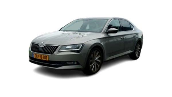 סקודה סופרב (עד 2019) Style אוט' 1.4 (150 כ"ס) בנזין 2018 למכירה ב