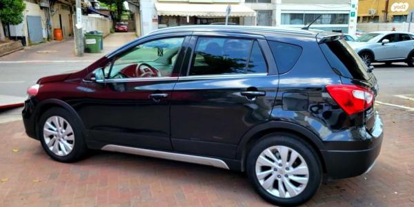 סוזוקי SX4 קרוסאובר GLX אוט' 1.4 (140 כ"ס) בנזין 2017 למכירה ברעננה