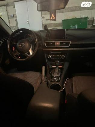 מאזדה j Active הצ'בק אוט' 2.0 (165 כ"ס) בנזין 2014 למכירה בחיפה