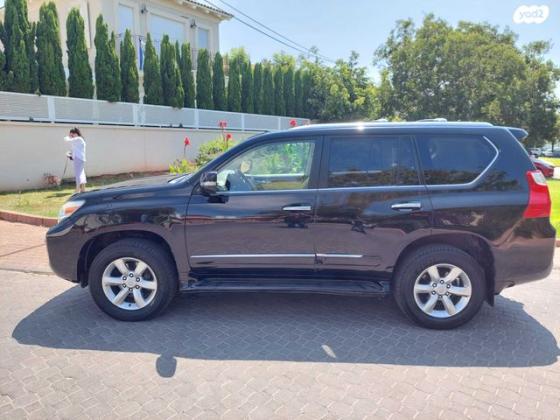 טויוטה לנד קרוזר ארוך 4X4 Luxury אוט' 7 מק' 4.0 (282 כ''ס) בנזין 2012 למכירה בהרצליה