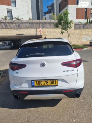 אלפא רומיאו סטלויו 4X4 First Edition SR אוט' 2.0 (280 כ''ס) בנזין 2018 למכירה ברמת גן