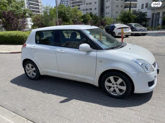 סוזוקי סוויפט GLX אוט' 1.5 (101 כ''ס) בנזין 2010 למכירה בראש העין