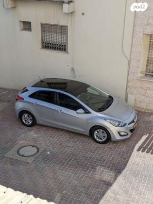יונדאי i30 Inspire אוט' 1.6 (135 כ"ס) בנזין 2014 למכירה בחיפה