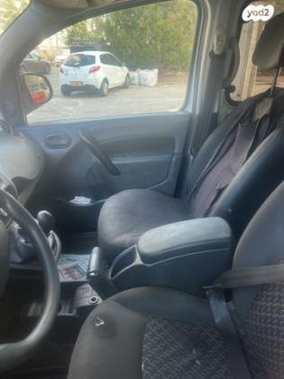 רנו קנגו החדשה Authentic ידני דיזל 1.5 (90 כ"ס) דיזל 2015 למכירה בראשון לציון