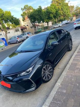 טויוטה קורולה הייבריד Limited סדאן אוט' 1.8 (98 כ''ס) בנזין 2021 למכירה בכרמיאל