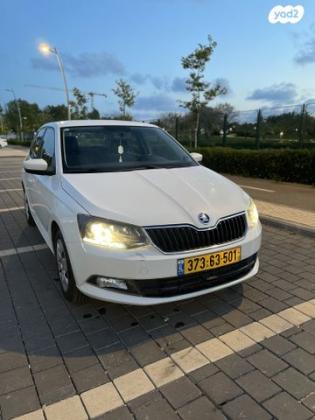 סקודה פאביה Ambition אוט' 1.0 (110 כ"ס) בנזין 2018 למכירה בכפר סבא