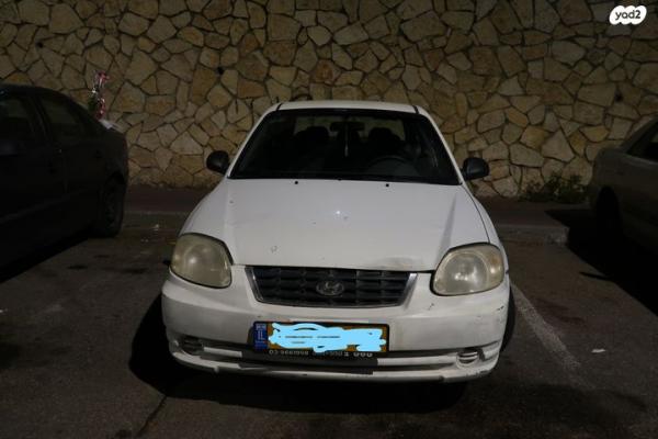 יונדאי אקסנט (עד 2012) Family GL אוט' 5 דל' 1.5 (91 כ''ס) בנזין 2006 למכירה במודיעין עילית