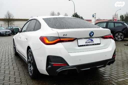 ב.מ.וו i4 eDrive35 Tech אוט' חשמלי (286 כ"ס) חשמלי 2023 למכירה בראשון לציון