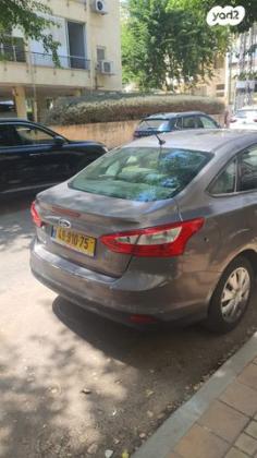 פורד פוקוס Trend סדאן אוט' 1.6 (125 כ"ס) בנזין 2012 למכירה בנתניה