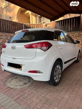 יונדאי i20 Inspire אוט' 1.4 (100 כ''ס) [2015 ואילך] בנזין 2016 למכירה בכפר יונה