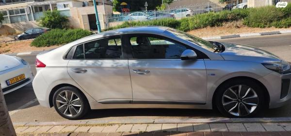 יונדאי איוניק Premium הייבריד אוט' 1.6 (141 כ"ס) בנזין 2017 למכירה באלעד