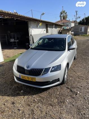 סקודה אוקטביה Ambition אוט' 1.5 (150 כ''ס) בנזין 2019 למכירה בפתח תקווה