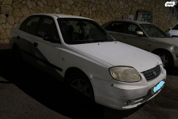 יונדאי אקסנט (עד 2012) Family GL אוט' 5 דל' 1.5 (91 כ''ס) בנזין 2006 למכירה במודיעין עילית