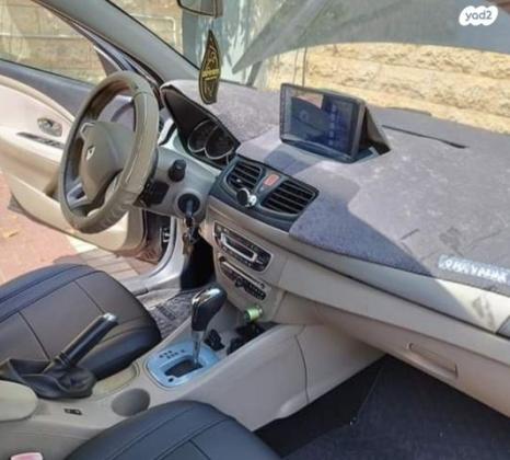 רנו פלואנס Privilege + SR אוט' דיזל 1.5 (110 כ''ס) דיזל 2012 למכירה בכיסרא סומיע