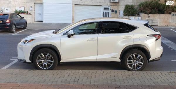 לקסוס NX NX300H Luxury הייבריד אוט' 2.5 (155 כ''ס) בנזין 2016 למכירה בירושלים