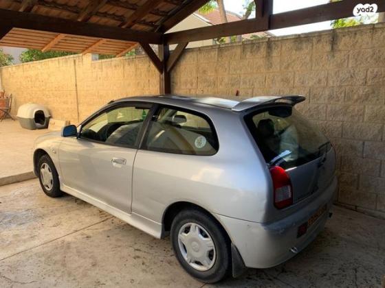מיצובישי קולט Elegance אוט' 3 דל' 1.6 (103 כ''ס) בנזין 2001 למכירה בגן יבנה