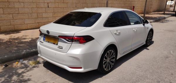 טויוטה קורולה הייבריד Limited סדאן אוט' 1.8 (98 כ''ס) בנזין 2021 למכירה בצור יצחק