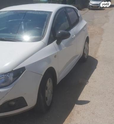 סיאט איביזה Reference ידני 5 דל' 1.4 (85 כ"ס) בנזין 2012 למכירה בכרמיאל