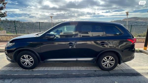 מיצובישי אאוטלנדר Instyle אוט' 7 מק' 2.0 (150 כ"ס) בנזין 2016 למכירה ברמלה