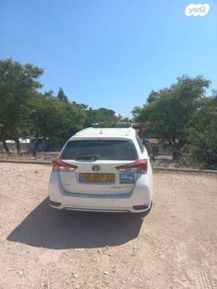 טויוטה אוריס הייבריד TS סטיישן הייבריד אוט' 1.8 (99 כ"ס) בנזין 2015 למכירה ברשפים